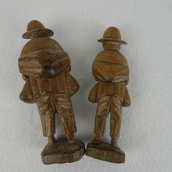 Vtg 6" Ecuador Hand-Carved Wood Figurines TWO Traveling Man Bowl in Hand w Bags - Picture 8 of 14